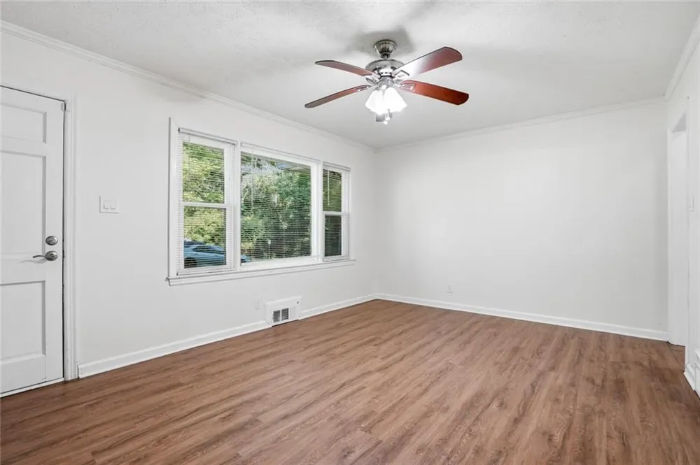 243 S Myrtle Street Winder, GA 30680