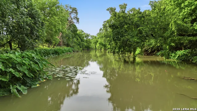 1301 Sea Willow Marion, TX 78124
