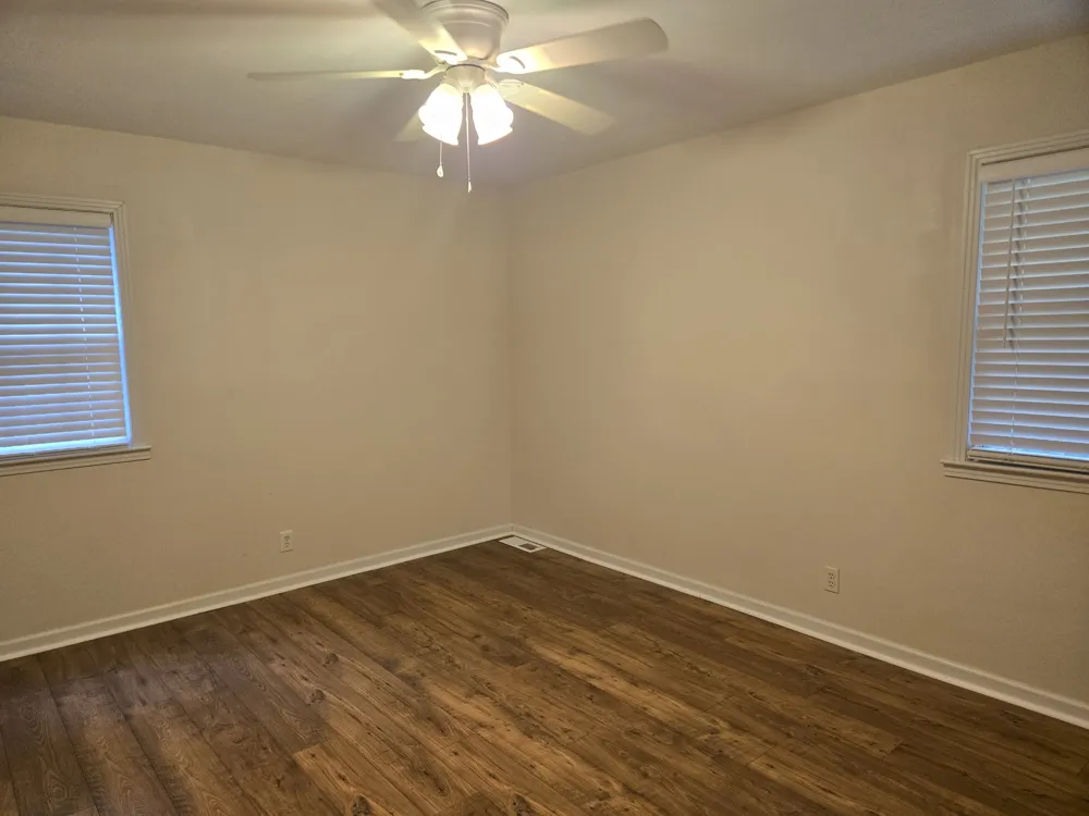 955 Dogwood Dr New Johnsonville, TN 37134