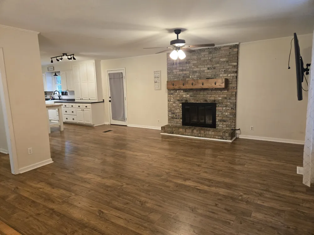 955 Dogwood Dr New Johnsonville, TN 37134