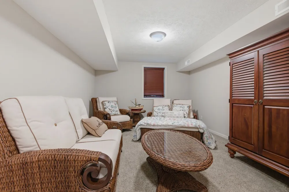 1118 Carrollville Landing Rd Clifton, TN 38425