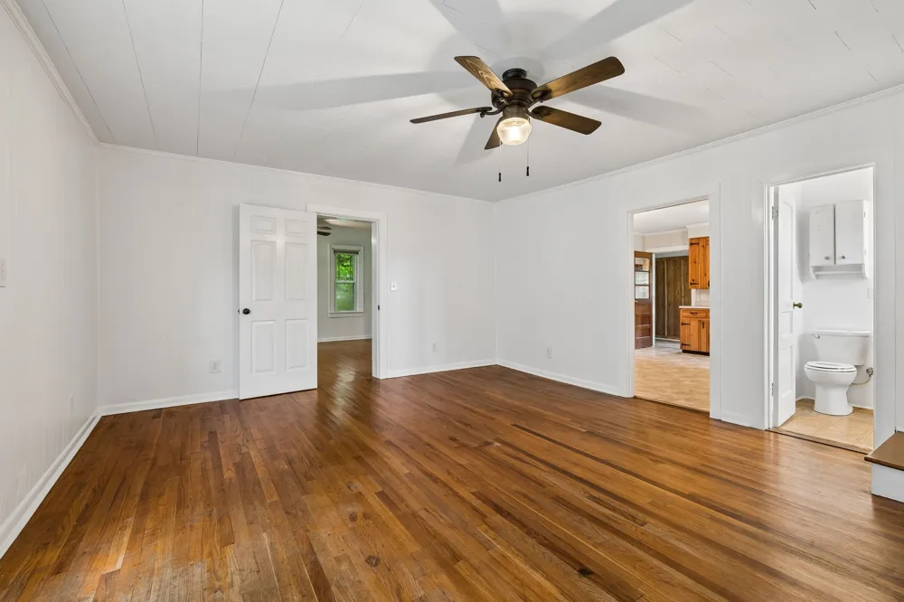 15 Sloan Branch Rd Pleasant Shade, TN 37145