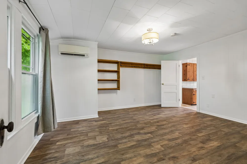 15 Sloan Branch Rd Pleasant Shade, TN 37145