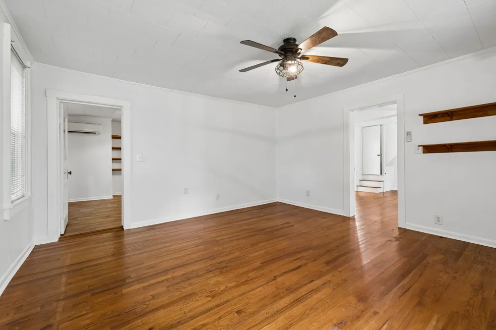 15 Sloan Branch Rd Pleasant Shade, TN 37145