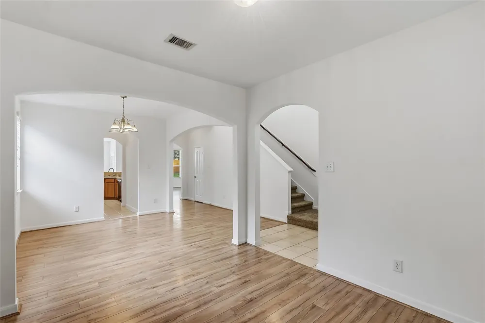 32014 Decker Oaks Drive Pinehurst, TX 77362