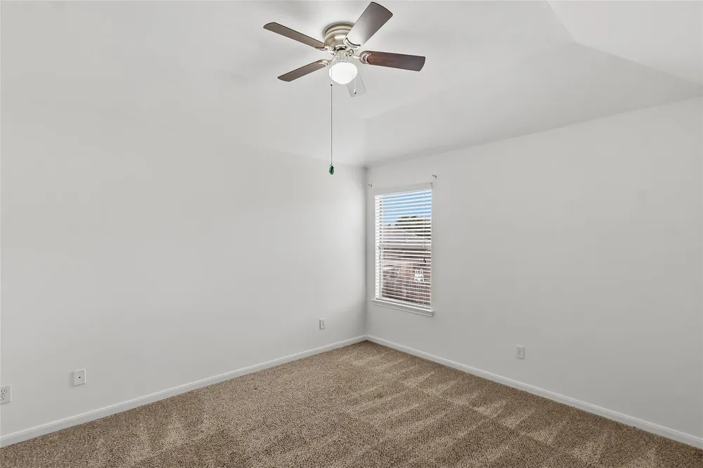 32014 Decker Oaks Drive Pinehurst, TX 77362