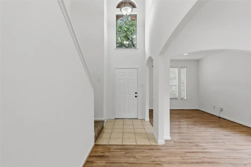 32014 Decker Oaks Drive Pinehurst, TX 77362