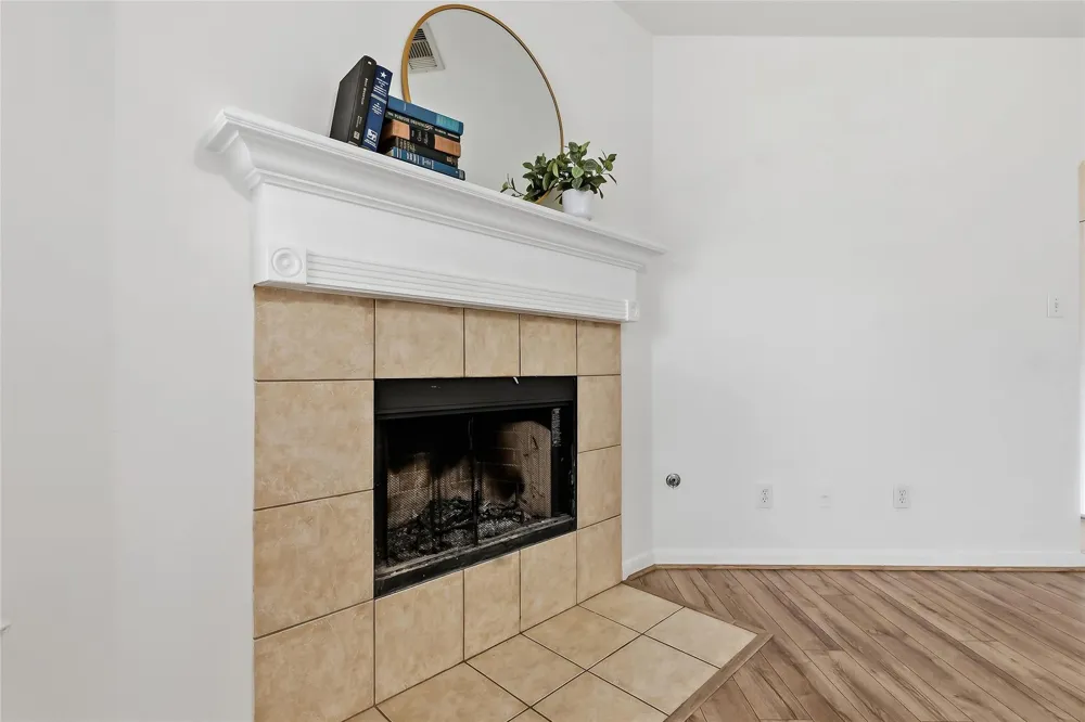 32014 Decker Oaks Drive Pinehurst, TX 77362