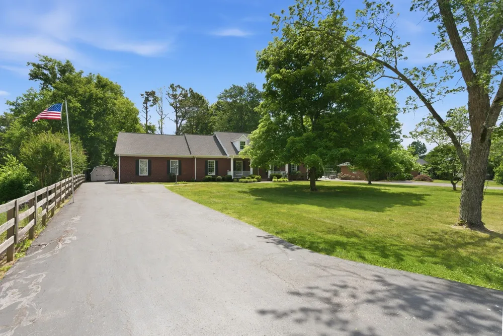 209 Cotton Ln Franklin, TN 37069