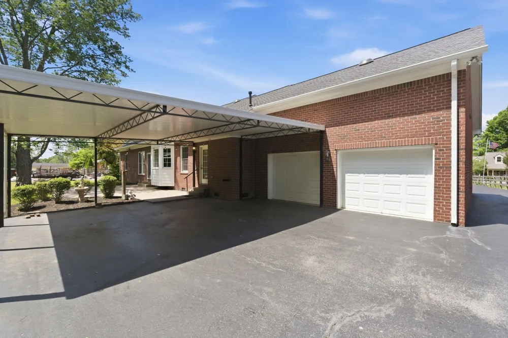 209 Cotton Ln Franklin, TN 37069