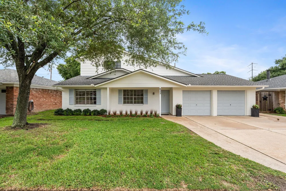 822 Kaufman Drive Deer Park, TX 77536