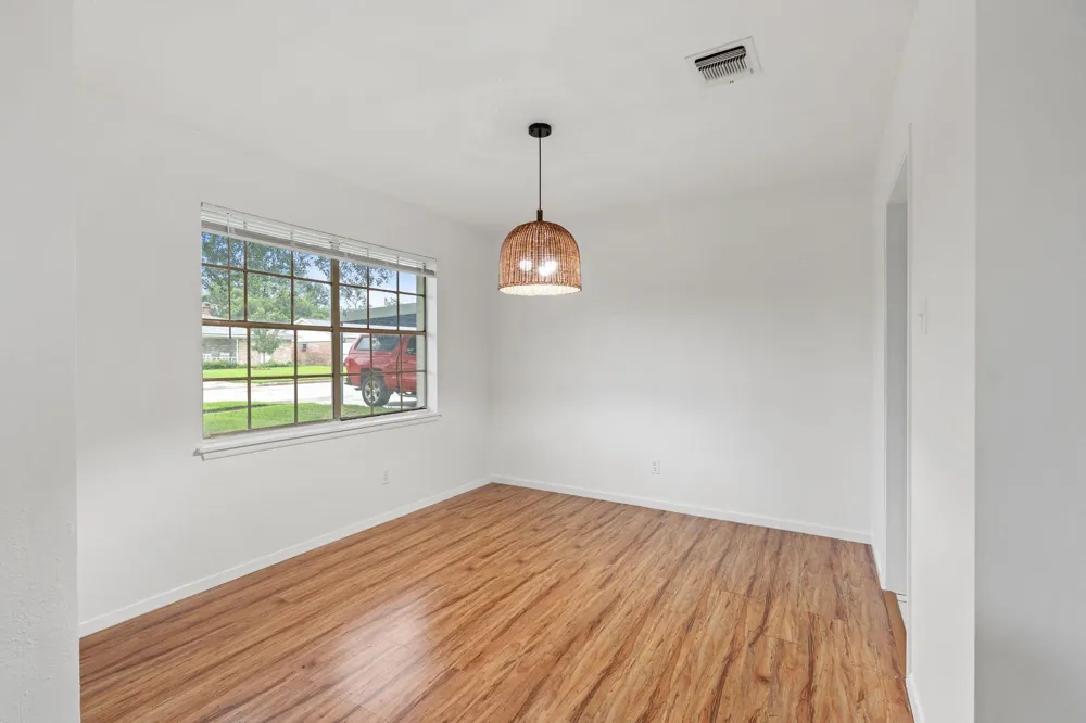 822 Kaufman Drive Deer Park, TX 77536