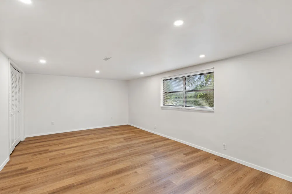822 Kaufman Drive Deer Park, TX 77536