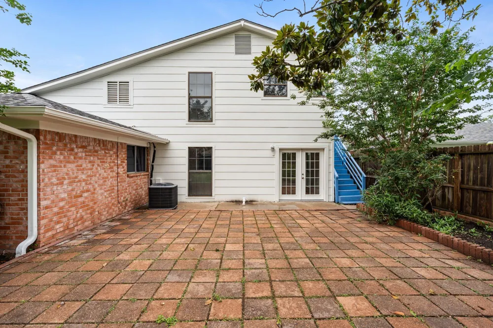 822 Kaufman Drive Deer Park, TX 77536