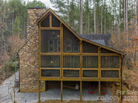 201 Hawk Ridge Drive