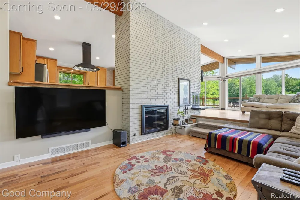 5130 Seymour Lake Road Brandon Charter Township, MI 48371