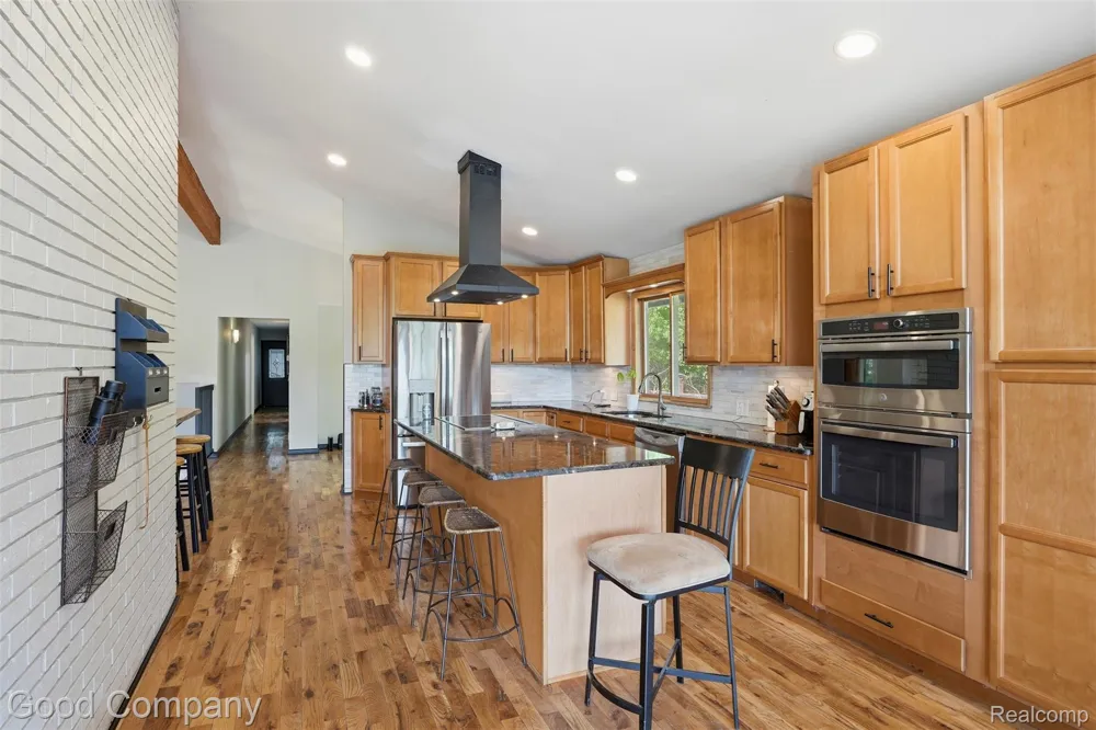 5130 Seymour Lake Road Brandon Charter Township, MI 48371