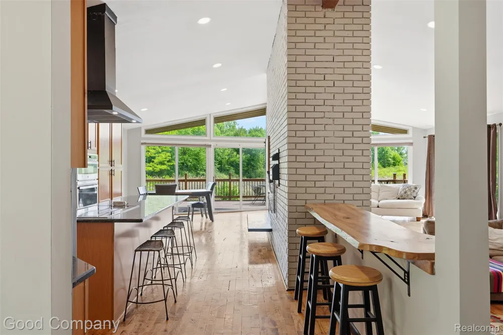 5130 Seymour Lake Road Brandon Charter Township, MI 48371