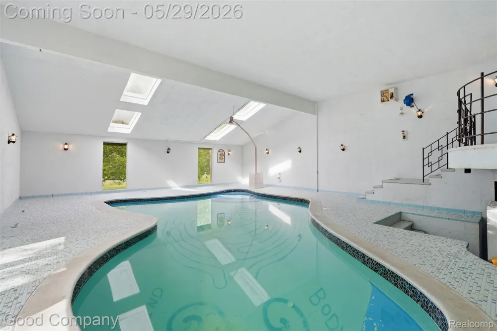 5130 Seymour Lake Road Brandon Charter Township, MI 48371