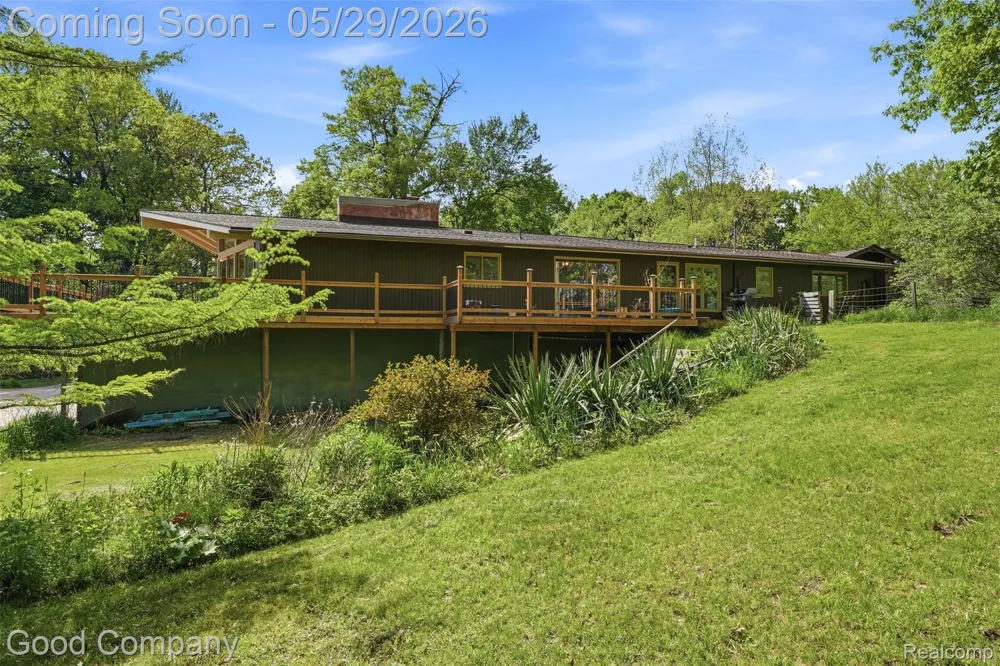 5130 Seymour Lake Road Brandon Charter Township, MI 48371