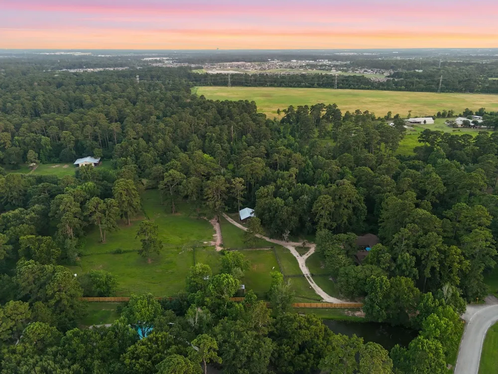 9905 Kleppel Road Tomball, TX 77375