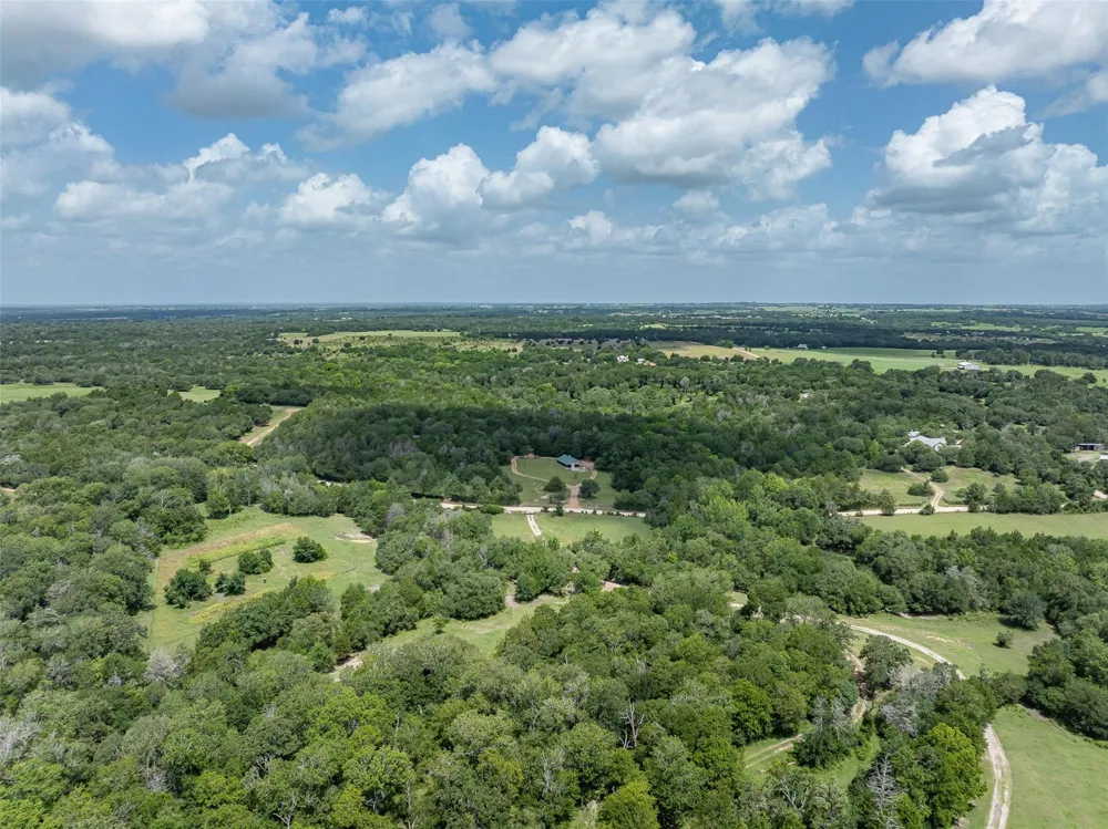 10900 Mayer Cemetery Road Burton, TX 77835