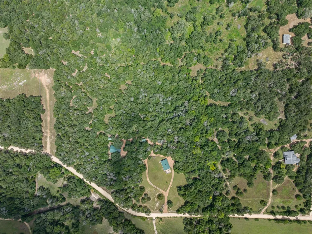 10900 Mayer Cemetery Road Burton, TX 77835