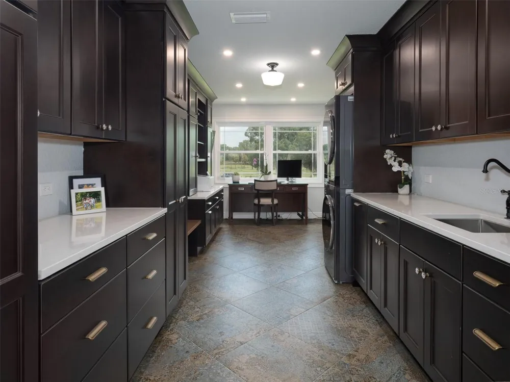 10250 NW 76TH TERRACE ocala, FL 34482