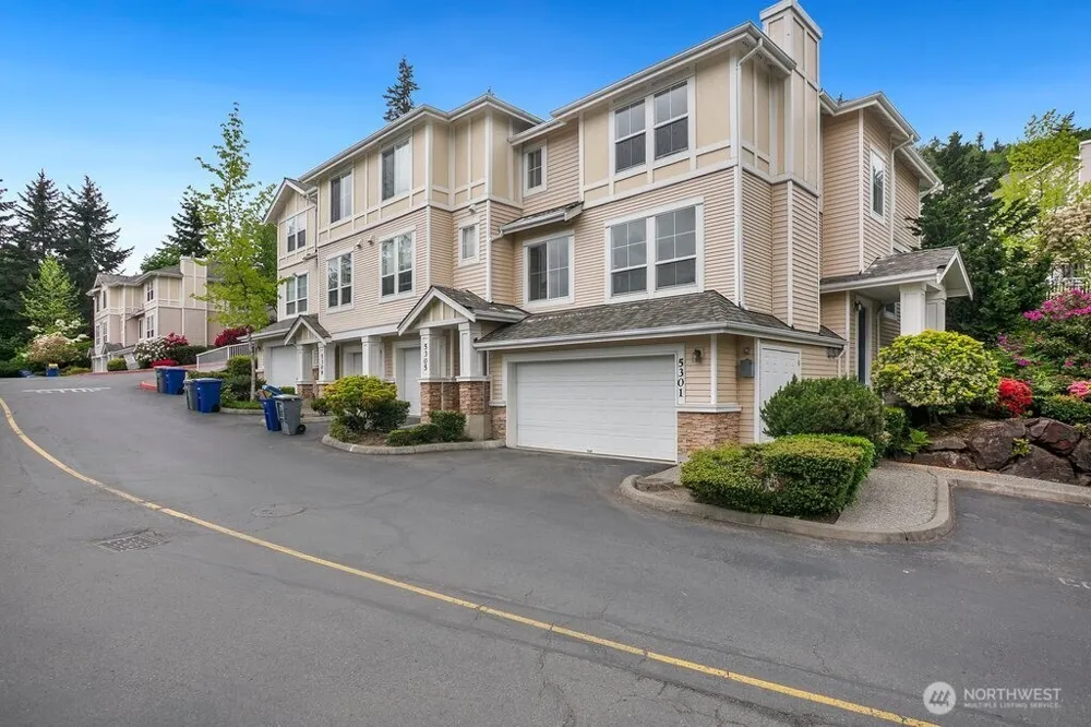 5301 164th Avenue SE #7-4 Bellevue, WA 98006
