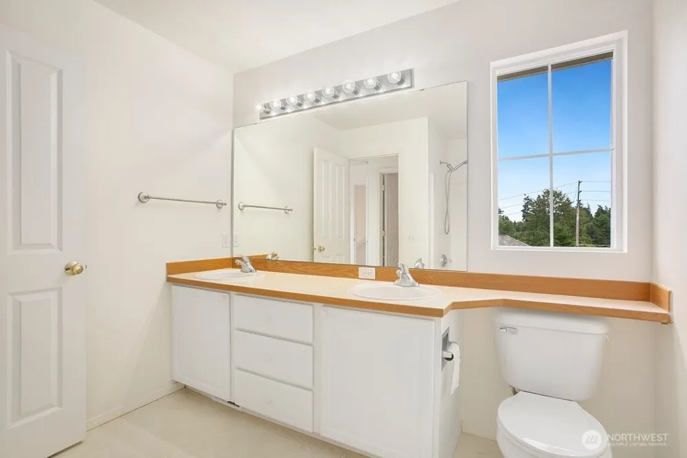 5301 164th Avenue SE #7-4 Bellevue, WA 98006
