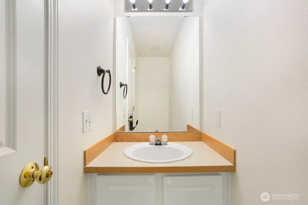 5301 164th Avenue SE #7-4 Bellevue, WA 98006