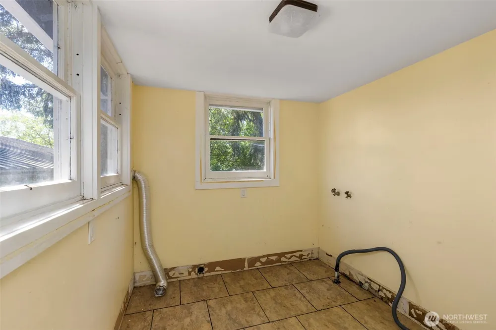 26304 Bannister Street NE Kingston, WA 98346