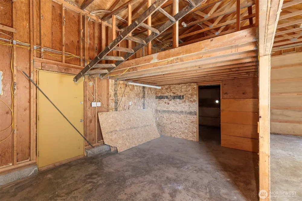26304 Bannister Street NE Kingston, WA 98346