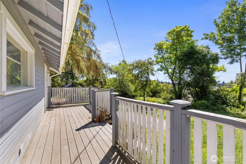 26304 Bannister Street NE Kingston, WA 98346