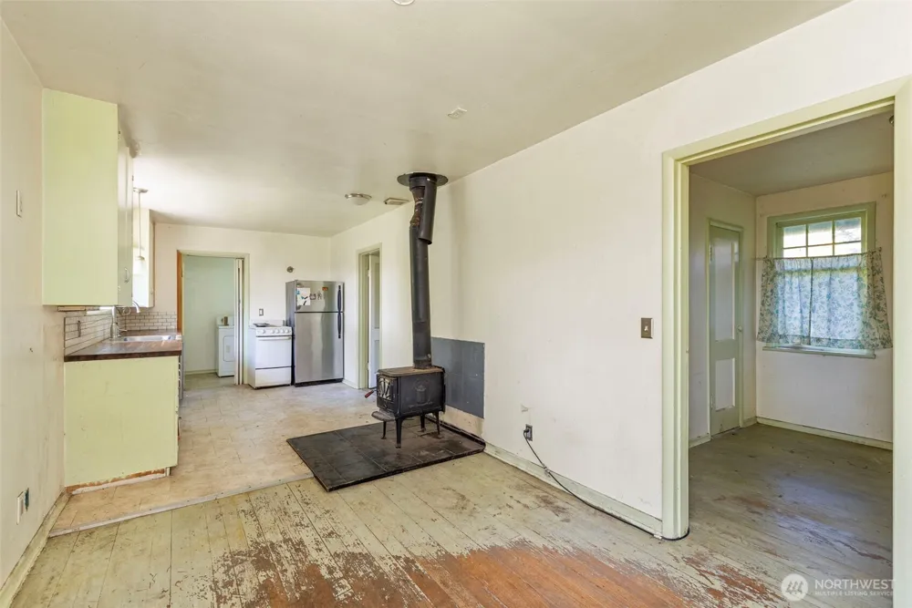 26304 Bannister Street NE Kingston, WA 98346