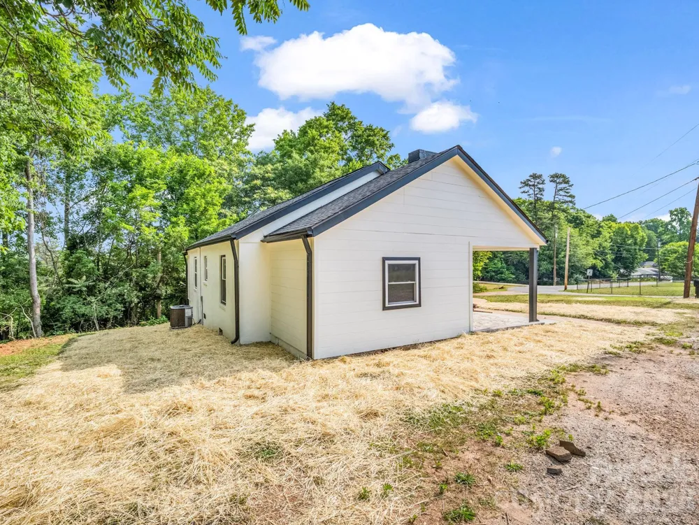 221 New Hampshire Street Spindale, NC 28160