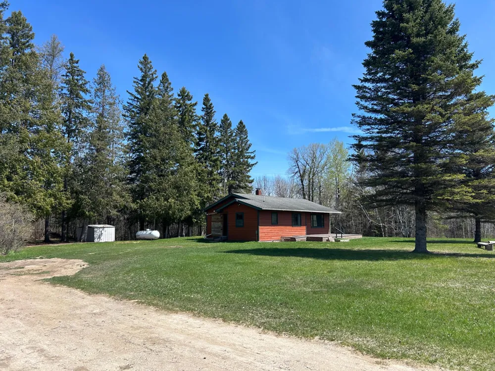 6972 16th Street NW Williams, MN 56686