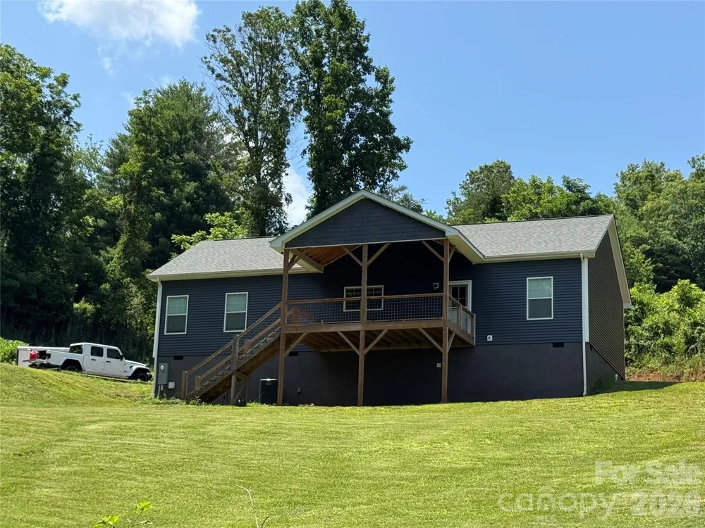 2 Watsell Drive Leicester, NC 28748