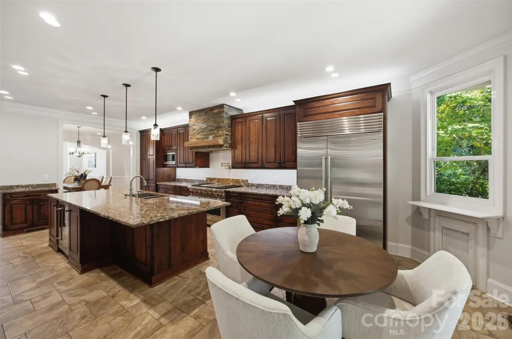 221 Whiterock Drive Mount Holly, NC 28120