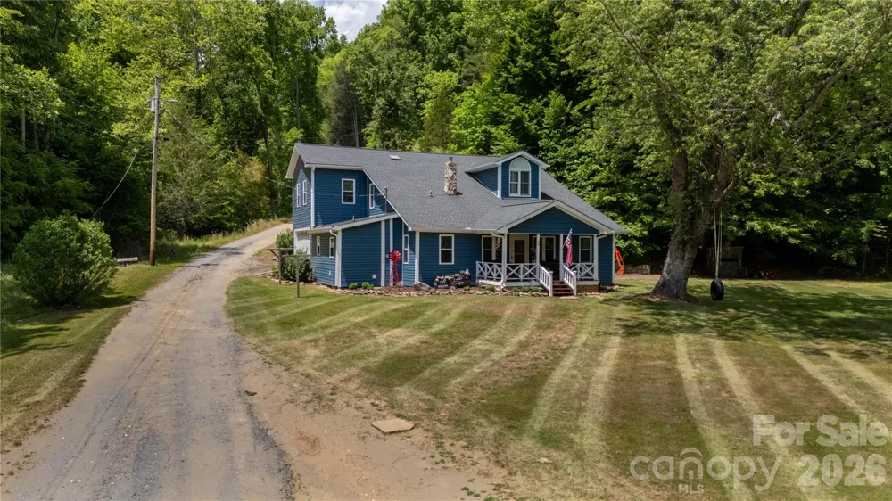 84 Sheets Farm Road Bakersville, NC 28705