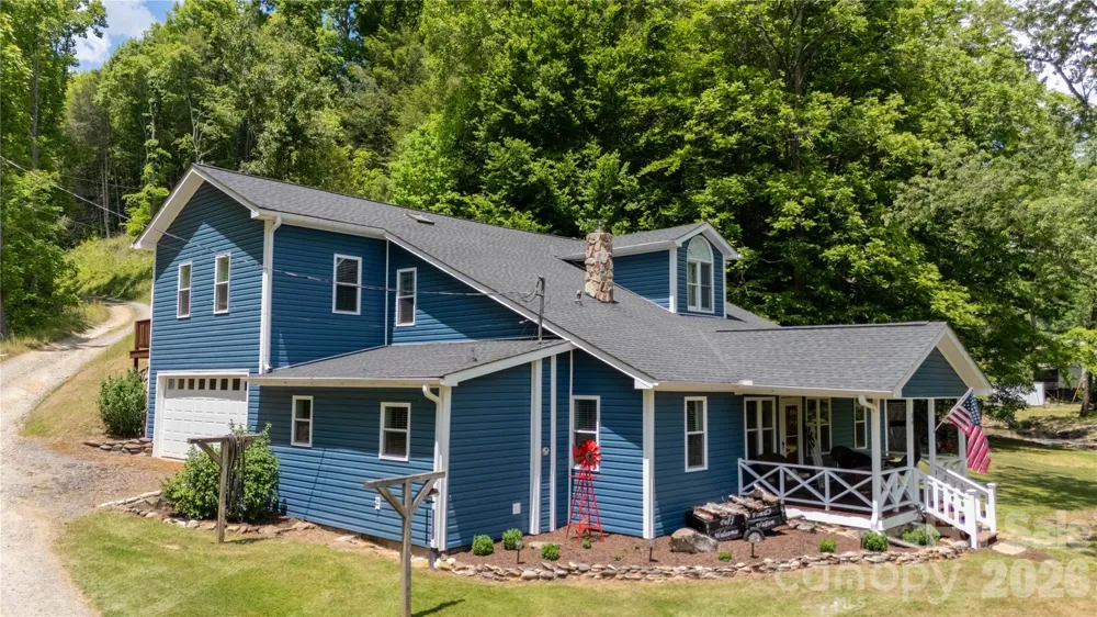 84 Sheets Farm Road Bakersville, NC 28705