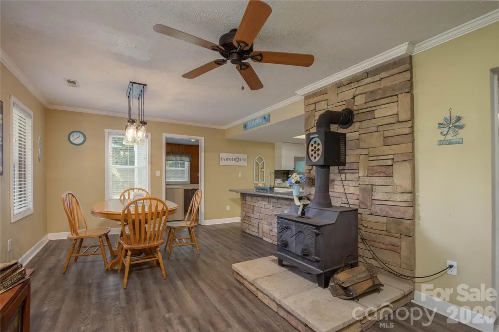 84 Sheets Farm Road Bakersville, NC 28705