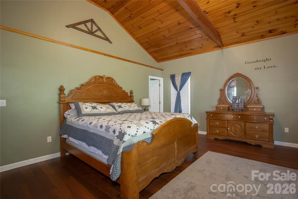 84 Sheets Farm Road Bakersville, NC 28705