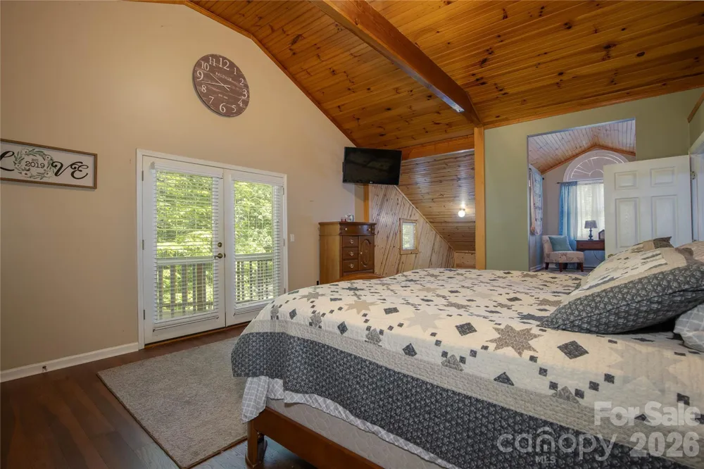 84 Sheets Farm Road Bakersville, NC 28705