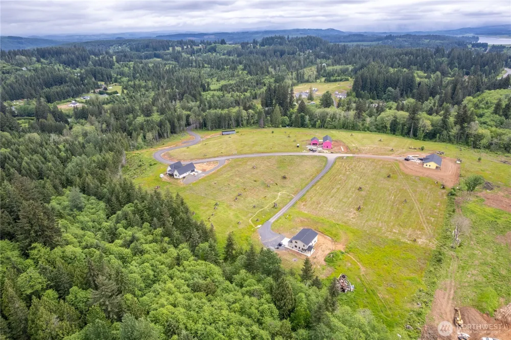 214 Ash Mountain Drive Castle Rock, WA 98611