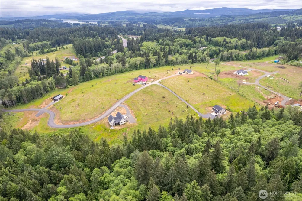 214 Ash Mountain Drive Castle Rock, WA 98611
