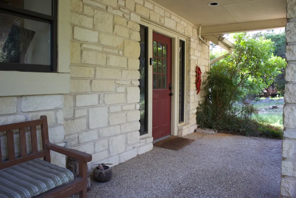 555 Hillsedge Road Wimberley, TX 78676
