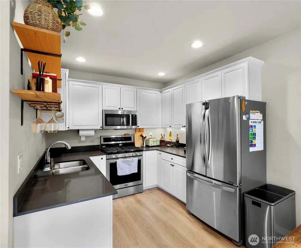 1911 SW Cooper Way Oak Harbor, WA 98277