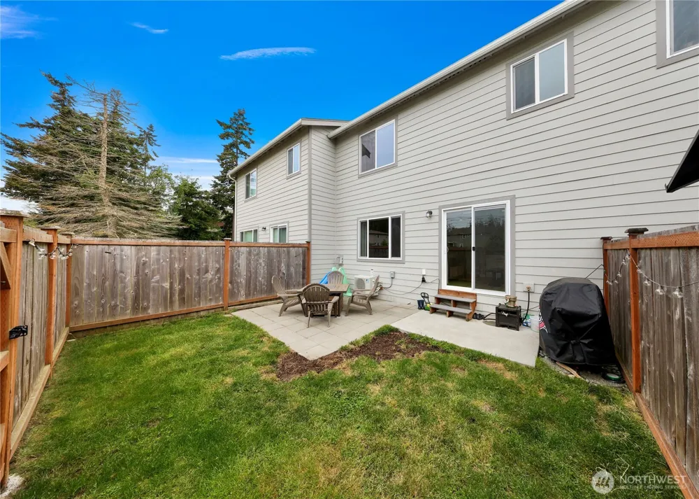 1911 SW Cooper Way Oak Harbor, WA 98277