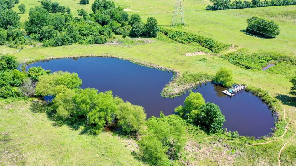 4442 Poteet Road Normangee, TX 77871